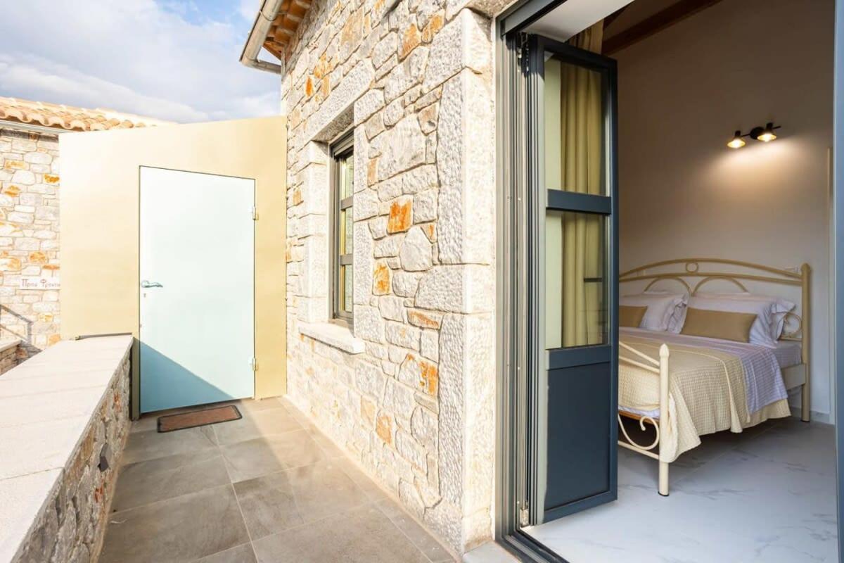 Mani Stone Built Home A Breath Away To The Sea Stoupa Exterior photo